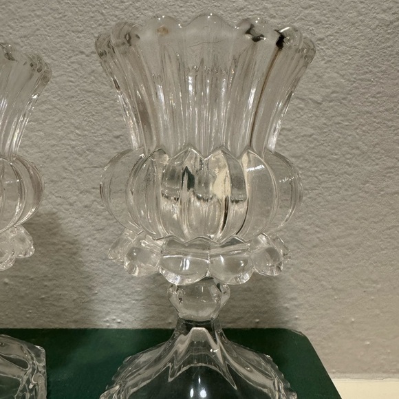 Vintage Pair of Crystal Tulip Candlestick Holders - Picture 6 of 10